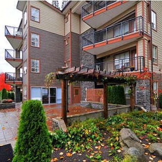 Fleetwood Gardens photo 3