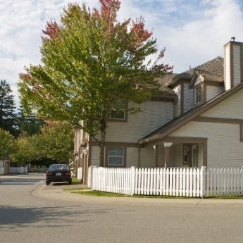 Photo 8 — click to view Hazelwood Lane photo 8