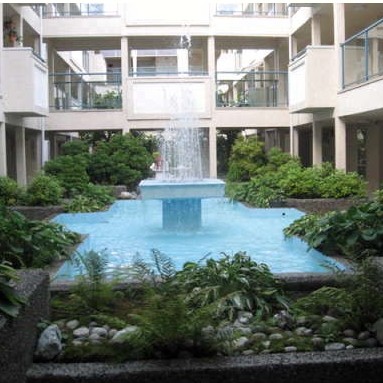 Photo 2 The Courtyards photo 2