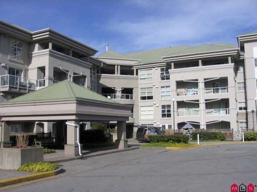 Photo 1 — click to view Parkview Court photo 1