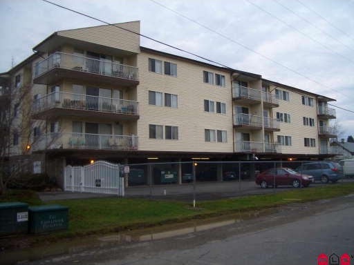 Capri Apartments