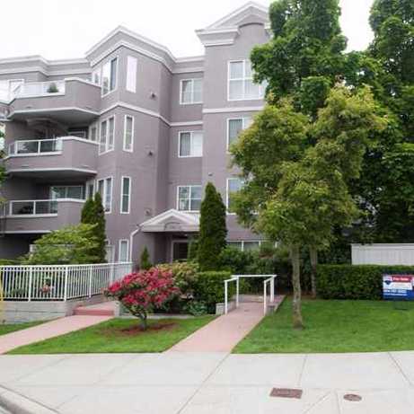 Belle Arbour photo 5
