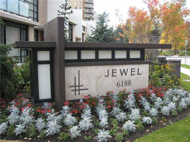 Jewel photo 2