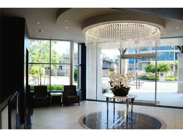 Jewel photo 7