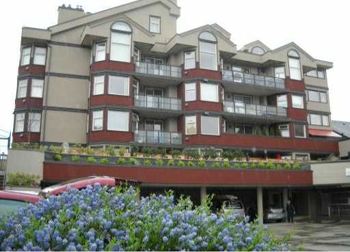 Photo 1 Ladner Pointe photo 1