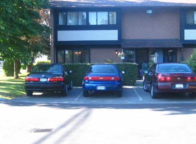 Photo 1 Edgemere Gardens photo 1