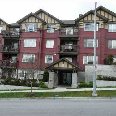 Photo 3 — click to view River Vista photo 3