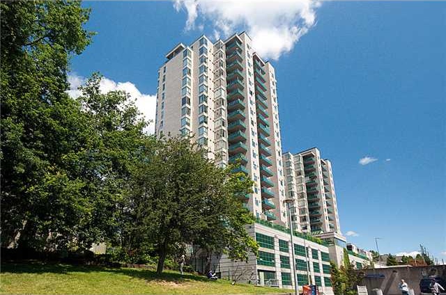 Carnarvon Place