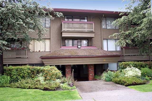 Photo 1 — click to view Regency Court photo 1