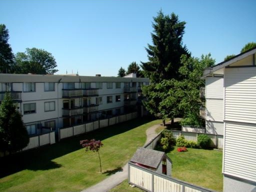 Photo 1 Edgewater Estates photo 1