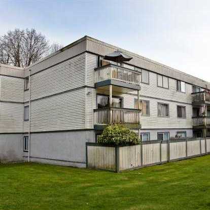 Edgewater Estates
