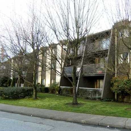 Photo 5 Lougheed Estates photo 5