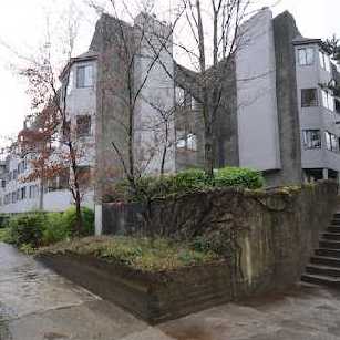 Photo 3 Brookside Court photo 3