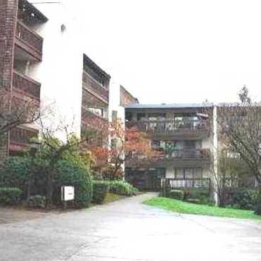 Photo 6 Barclay Woods photo 6