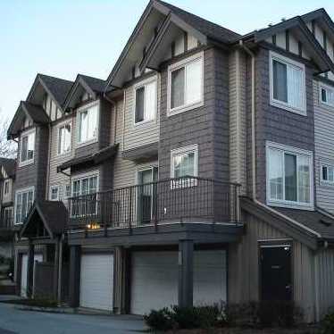 Strathmore Lane