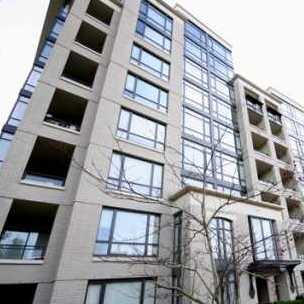 One University Crescent photo 2