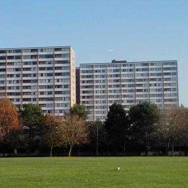 Photo 2 Regency Park Towers photo 2