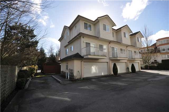 Photo 1 Kingsland Estates photo 1