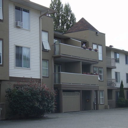 Glendale Manor photo 5