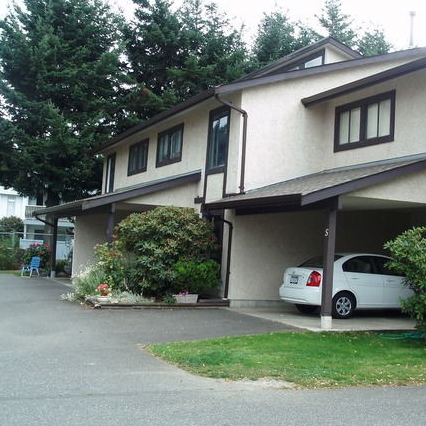 Rosewood Estates photo 2
