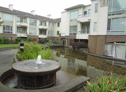 Photo 5 — click to view Wyndham Court photo 5
