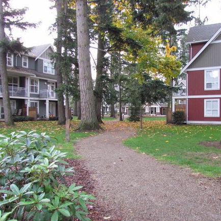 Photo 4 The Woods/garrison Crossing photo 4