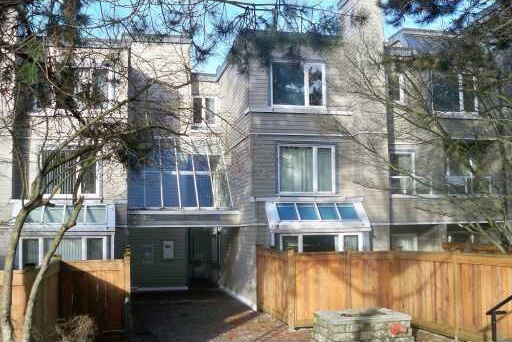 Photo 1 — click to view Sanders Court photo 1