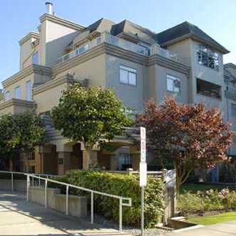 Fairway Estates photo 2