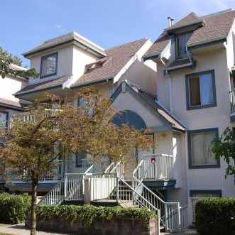 Photo 2 Westmount Park photo 2