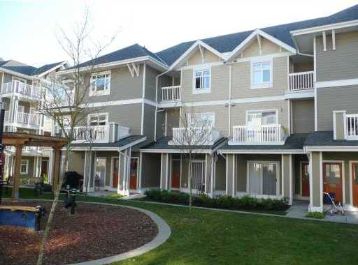 Acacia Gardens photo 9