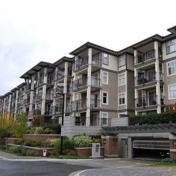 Macdonald House photo 4