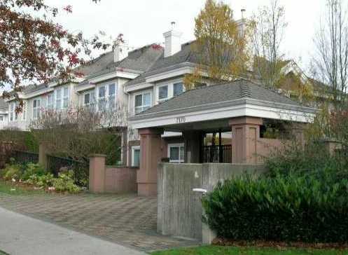 The Heights At Royal Oak photo 3