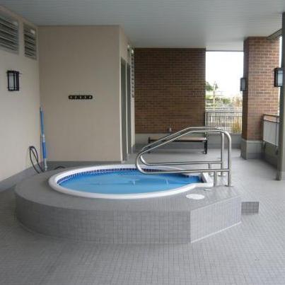 Macdonald House photo 6