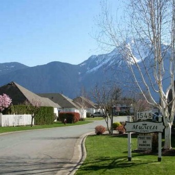Photo 2 Magnolia Estates photo 2