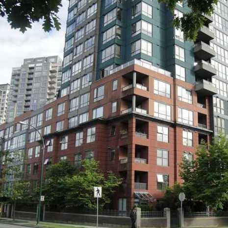 Emerald Court photo 6