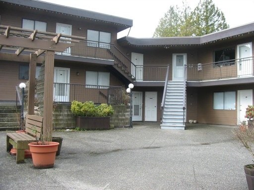 Photo 1 Lewarde Court photo 1