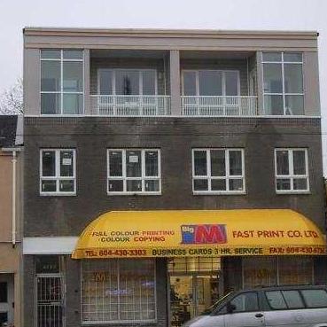 2560 Kingsway
