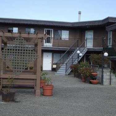Photo 4 Lewarde Court photo 4