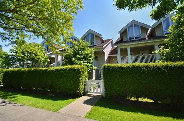 8th Ave Garden Apt-townhouses