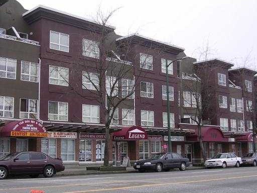 Photo 1 — click to view Kingsgate Manor photo 1