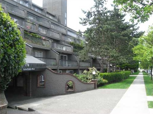 Photo 1 — click to view Pacific Terraces photo 1