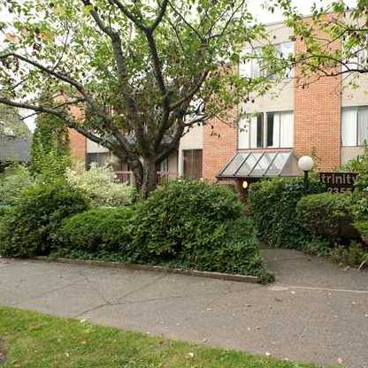 Photo 3 Trinity Apartments photo 3