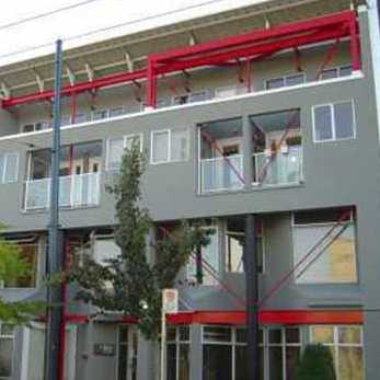 Studio 10 photo 6