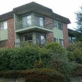 Photo 3 Macdonald House photo 3