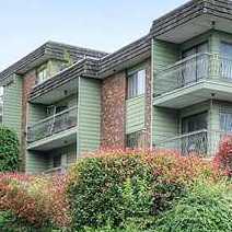 Photo 2 Macdonald House photo 2