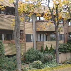 Landmark House photo 4