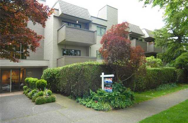Photo 3 Walnut Place photo 3