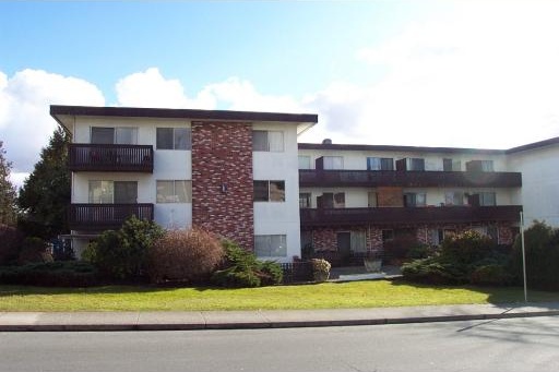 Photo 1 — click to view Grosvenor Court photo 1