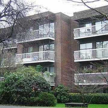 Hempstead Manor photo 3