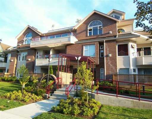 Photo 3 Glenwood Terrace photo 3